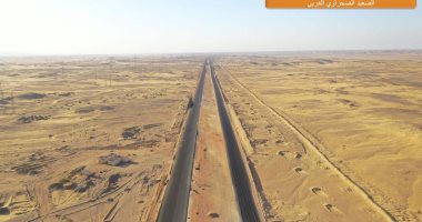 النقل تستعد لافتتاح 112 كم من طريق الصحراوى الغربى بأسوان.. صور