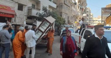 تحرير 145 محضر اشغالات فى الطريق العام فى حملة بحى غرب سوهاج