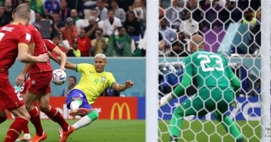 منتخب البرازيل يكتفى بثنائية فى شباك صربيا بكأس العالم 2022.. فيديو وصور