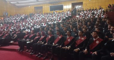 رئيس جامعة قناة السويس يشهد حفل تدشين أسرة طلاب من أجل مصر للعام الجديد