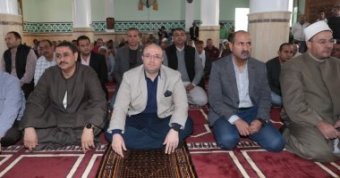 محافظ بنى سويف يفتتح مسجد المغربى بقرية السعادنة بعد تأهيله ورفع كفاءته 