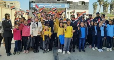 زيارات ميدانية لطلاب مدارس بالشرقية لإدارات المرور والحماية المدنية
