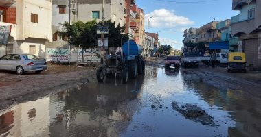 رفع مياه بمصيف بلطيم وسيدى سالم وعدد من القرى لتعرضهم لهطول أمطار.. صور