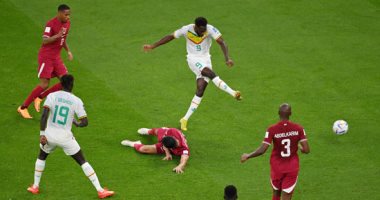 كأس العالم 2022.. السنغال تتفوق على منتخب قطر فى الشوط الأول 1 / 0 " فيديو "