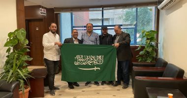 رئيس جامعة حلوان يجتمع مع الوافدين السعوديين فى برنامج إدارة المستشفيات.. صور