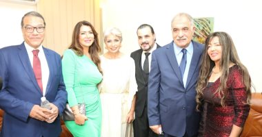 كل هؤلاء النجوم على ريد كاربت افتتاح مهرجان شرم الشيخ الدولى للمسرح الشبابى 