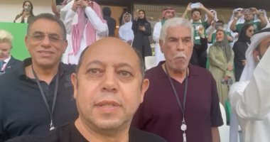 حسن شحاتة وجهاز الفراعنة الأسبق يؤازرون السعودية أمام بولندا.. فيديو