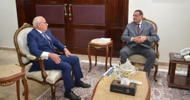 وزير التنمية المحلية يتابع مع محافظ بورسعيد معدلات تنفيذ المشروعات التنموية