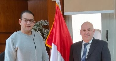 عميد طب أسنان القاهرة: تقليل قوائم الانتظار بنسبة 100%.. الدكتور هشام عبد الحكم لـ"اليوم السابع".. تدشين المكتب الأخضر بالكلية وتجهيز 3 مشروعات لمواجهة التغيرات المناخية أبرزها التحول للطاقة الشمسية
