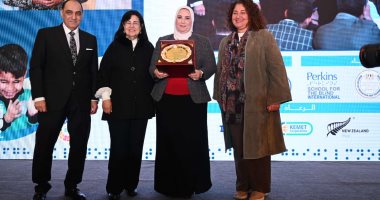 وزيرة التضامن: تقديم خدمات تعليمية وتأهيلية للأشخاص ذوى الإعاقة.. صور