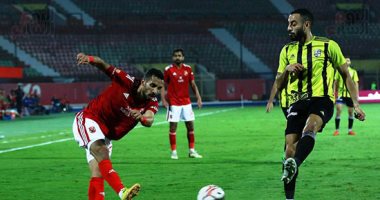 الأهلي يعلن سفر كريم فؤاد للنمسا لإجراء جراحة الرباط الصليبى