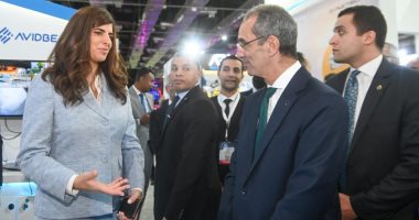 وزير الاتصالات: إنشاء أول مركز إبداع فى الجيل الصناعى الرابع بمدينة المعرفة 