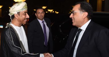 رئيس الوزراء يشهد احتفالية العيد الوطنى الثانى والخمسين لسلطنة عُمان ومرور خمسين عاماً على بدء العلاقات المصرية العُمانية.. ويدعو الحكوميين وغير الحكوميين إلى اعتبار هذا الاحتفال نقطة انطلاق لمسار جديد