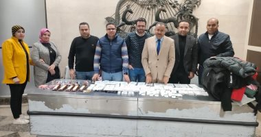 جمارك مطار سوهاج تضبط محاولة تهريب عبوات دوائية ومستلزمات طبية ومستحضرات تجميل