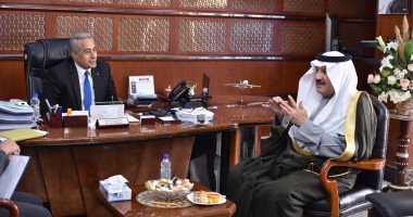 القوى العاملة: تنظيم ضوابط لإمداد السعودية بالعمالة خلال موسمى الحج والعمرة