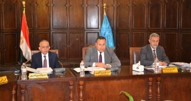 مجلس جامعة الإسكندرية يشيد بنجاح مصر فى استضافة مؤتمر المناخ COP27