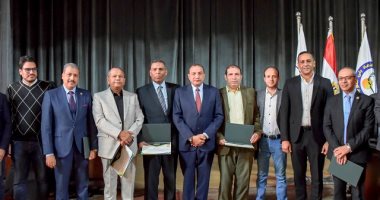 مجلس جامعة بنى سويف يكرم العلماء المدرجة أسماؤهم بقائمة ستانفورد لأفضل 2% بالعالم