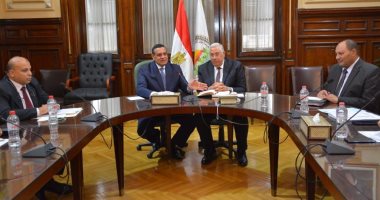 التعامل بحسم مع أى تعدٍ.. تفاصيل اجتماع وزيرا الزراعة والتنمية المحلية