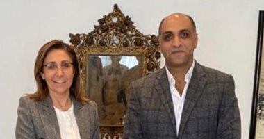 وزارة الثقافة تقرر رعاية حملة اليوم السابع "لن يضيع" لحفظ تراث رموز مصر .. ونادية الجندى: أشجع المبادرة والحفاظ على تراثنا ليس رفاهية.. ابنة يحيى حقى: مستعدة لإهداء مكتبة والدى حال وجود متحف