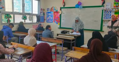 محافظ الإسكندرية يشدد على تكثيف الجهود للقضاء على الأمية بالمحافظة