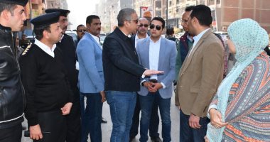 محافظ الفيوم يتفقد أعمال الرصف والتجميل بشوارع المدينة