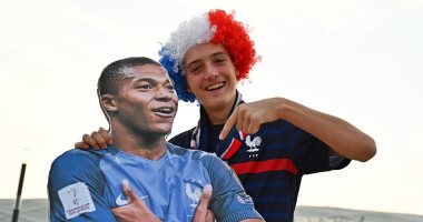 الجماهير تشعل أجواء مباراة تونس وفرنسا في بطولة كأس العالم 2022 