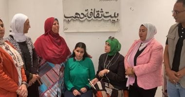 "فريدة" موهبة من سيناء على خطى عمار الشريعى تغنى وتتحدى فقدان البصر.. صور