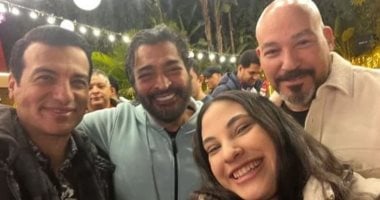 حميد الشاعرى يحتفل بعيد ميلاده الـ61 وسط نجوم التسعينيات.. صور
