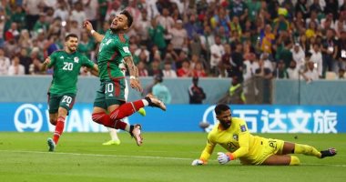 30 دقيقة.. التعادل السلبي سيد الموقف بين السعودية والمكسيك