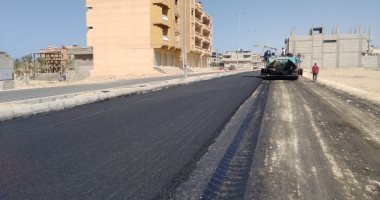 مشروعات الطرق.. شرايين جديدة للحياة بشمال سيناء.. توسعة وترميم الطريق الدولى الساحلى بطول 52 كم.. وتطوير محور ساحل مدينة العريش وإنهاء رفع كفاءة طريق المطار.. وتنفيذ 4 محاور جديدة بمركز الشيخ زويد.. صور