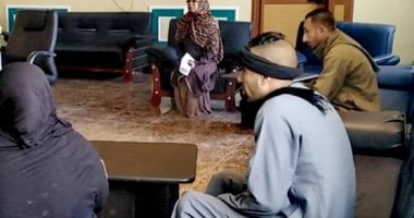 رئيس مدينة الأقصر يواصل لقاءات اليوم المفتوح لحل مشاكل المواطنين