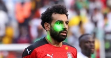 كأس العالم 2022 .. تشديد أمنى قبل لقاء إنجلترا والسنغال لمنع تكرار واقعة ليزر الفراعنة