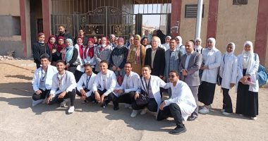 فحص طبى ورسم قلب.. جامعة حلوان تنظم قافلة تمريضية توعوية فى كفر العلو