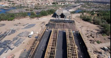 محور بديل خزان أسوان يخلق مناطق تنموية جديدة غرب النيل.. فيديو