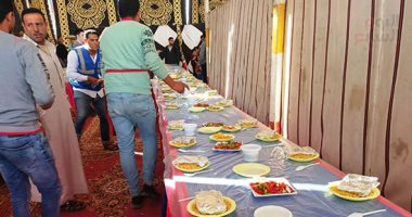 عزومة الرئيس.. مساجد قرية الحصص بالدقهلية تعلن ذبح 10 عجول وتدعو الأهالى للغداء