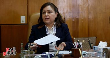 التفاصيل الكاملة لأول مصنع لإنتاج علاج القدم السكرى والحروق من "المشيمة".. التصنيع يونيو المقبل بطاقة إنتاجية 120 ألف ملصق سنويا.. تعاون بين "الطاقة الذرية" ومستشفيات الحكومة للحصول على مشيمة الولادات القيصرية