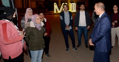 رئيس جامعة المنصورة فى وداع قافلة جسور الخير 16 لمحافظة مطروح 