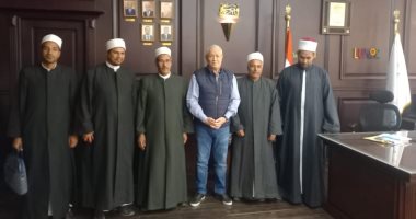 وفد منطقة وعظ الأقصر فى لقاء مع المحافظ لبحث تكثيف العمل الدعوى