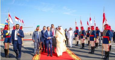 ملك البحرين يستقبل رئيس إسرائيل في أول زيارة له للمنامة