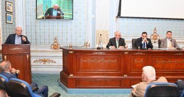 "زراعة النواب": النهوض بصناعة المحاصيل السكرية يحظى باهتمام القيادة السياسية