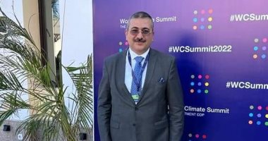 وكيل كلية علوم الملاحة بجامعة بنى سويف لـ"اليوم السابع": اتباع أسلوب الصناعة الخطى لحفظ المناخ ضرورة.. ويؤكد: تقدمت بورشة عمل في cop27 عن دور الثورة الصناعية الرابعة فى حوكمة قرارات الحد من التأثيرات المناخية