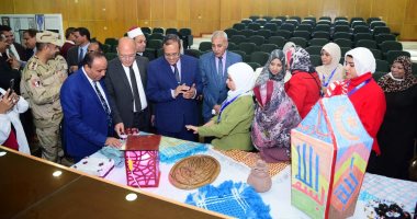 جامعة سوهاج تحتفل بذوى الهمم.. ورئيسها يؤكد على دعمهم وتعزيز حقوقهم بالمجتمع