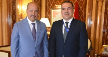 لجنة الصحة بالبرلمان الأفريقى تبحث مع مسؤول مغربى سبل التعاون فى القارة