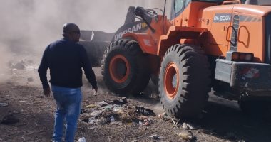 تحرير 53 محضرا تموينيا لمخابز ومحلات ورفع 15 طن مخلفات في الزينية بالأقصر
