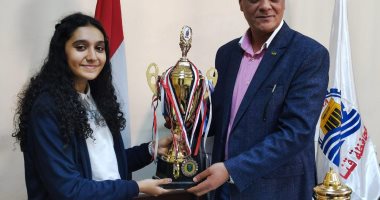 طالبة بقنا تحصد المركز الأول على مستوى العالم فى برمجة الروبوت