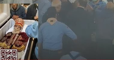 الأقباط يودعون الأنبا داود أسقف إيبارشية المنصورة بكنيسة العذراء.. صور