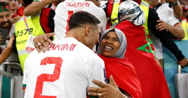 كأس العالم 2022..فيفا يدعم حكيمي ووالدته قبل موقعة المغرب ضد إسبانيا