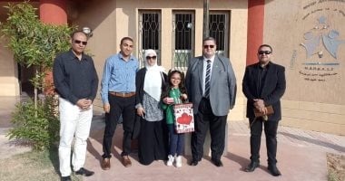 تعليم شمال سيناء تحتفل بحصول طالبة على المركز الثالث بالمشروع الوطنى للقراءة