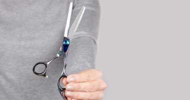 خبيرة طاقة تحذر من الاستخدام الخاطئ للمقص.. قد يسبب الكوابيس والتوتر