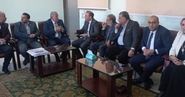 وكيل "صحة دمياط" يناقش تفعيل التعاون بين المديرية وطب الأزهر‎‎